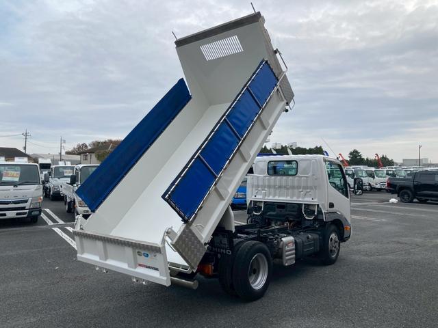 デュトロ 　３ｔ積・ダンプ・全低床・コボレーン付・メッキパーツ・ＭＴ６・ＥＴＣ・電格ミラー・バックカメラ・ナビＴＶ（23枚目）