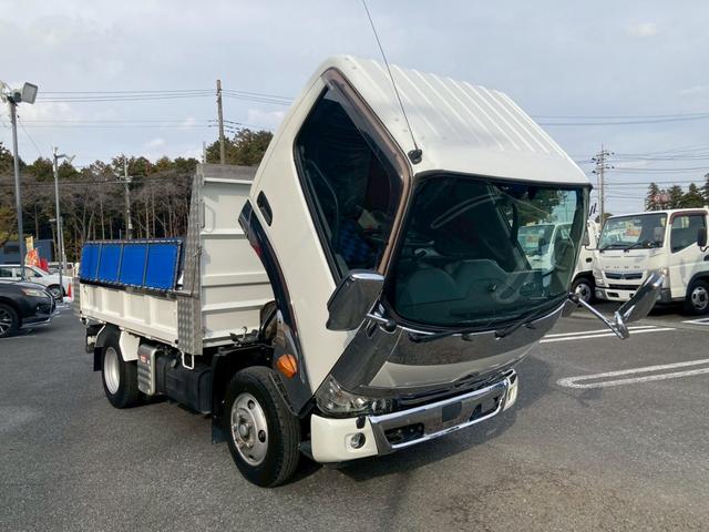 デュトロ 　３ｔ積・ダンプ・全低床・コボレーン付・メッキパーツ・ＭＴ６・ＥＴＣ・電格ミラー・バックカメラ・ナビＴＶ（29枚目）