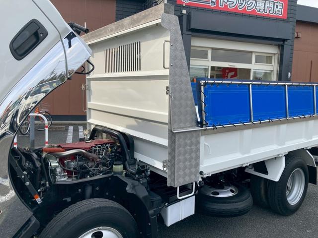 デュトロ 　３ｔ積・ダンプ・全低床・コボレーン付・メッキパーツ・ＭＴ６・ＥＴＣ・電格ミラー・バックカメラ・ナビＴＶ（35枚目）