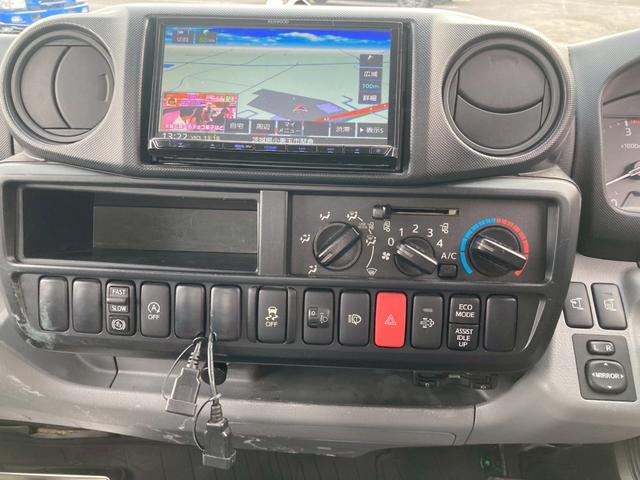 デュトロ 　３ｔ積・ダンプ・全低床・コボレーン付・メッキパーツ・ＭＴ６・ＥＴＣ・電格ミラー・バックカメラ・ナビＴＶ（56枚目）