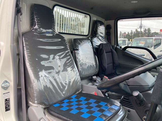 デュトロ 　３ｔ積・ダンプ・全低床・コボレーン付・メッキパーツ・ＭＴ６・ＥＴＣ・電格ミラー・バックカメラ・ナビＴＶ（66枚目）