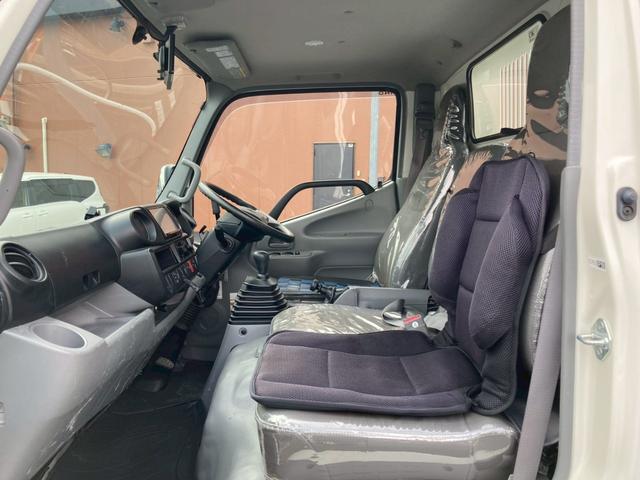 デュトロ 　３ｔ積・ダンプ・全低床・コボレーン付・メッキパーツ・ＭＴ６・ＥＴＣ・電格ミラー・バックカメラ・ナビＴＶ（70枚目）