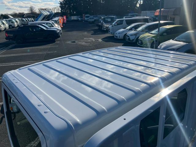 アトラストラック 　１．５ｔ積・平ボディ・低床・ＭＴ５・３．５ｔ未満・ガソリン車・電格ミラー（21枚目）