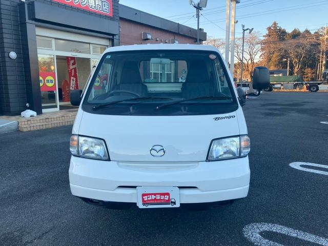 ボンゴトラック 　１．１５ｔ積・平ボディ・全低床・ＭＴ５・３．５ｔ未満・ガソリン車（2枚目）