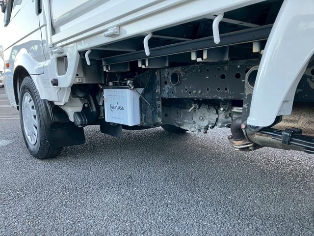 ボンゴトラック 　１．１５ｔ積・平ボディ・全低床・ＭＴ５・３．５ｔ未満・ガソリン車（29枚目）