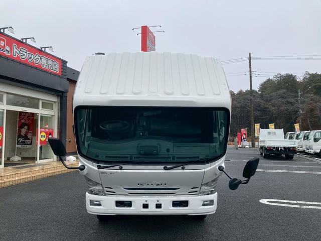 エルフトラック 　４．５５ｔ積・平ボディ・ロング・ワイド・高床・ＡＴ車・ＥＴＣ・電格ミラー・バックカメラ・ナビＴＶ・車線逸脱警報装置・衝突軽減ブレーキ（22枚目）