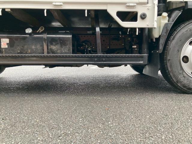 エルフトラック 　４．５５ｔ積・平ボディ・ロング・ワイド・高床・ＡＴ車・ＥＴＣ・電格ミラー・バックカメラ・ナビＴＶ・車線逸脱警報装置・衝突軽減ブレーキ（46枚目）