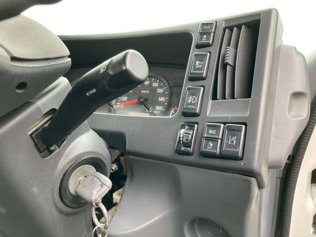 エルフトラック 　４．５５ｔ積・平ボディ・ロング・ワイド・高床・ＡＴ車・ＥＴＣ・電格ミラー・バックカメラ・ナビＴＶ・車線逸脱警報装置・衝突軽減ブレーキ（53枚目）