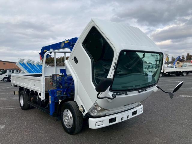 エルフトラック 　３ｔ積・３段クレーン・セミロング・全低床・ＡＴ車・ＥＴＣ（32枚目）