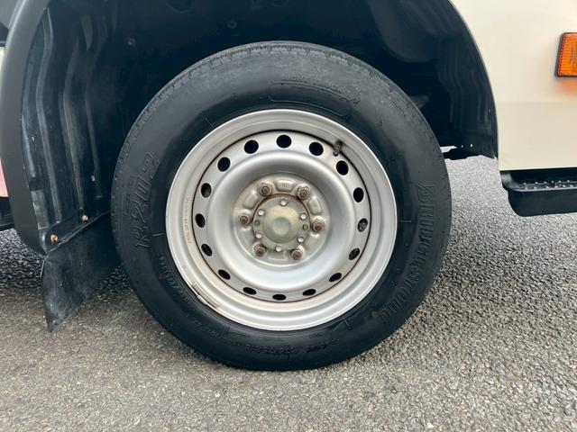 トヨエース 1.5t積・平ボディ・低床・MT5・3.5t未満・ガソリン車・ETC・電格ミラー・ナビTV(68枚目)