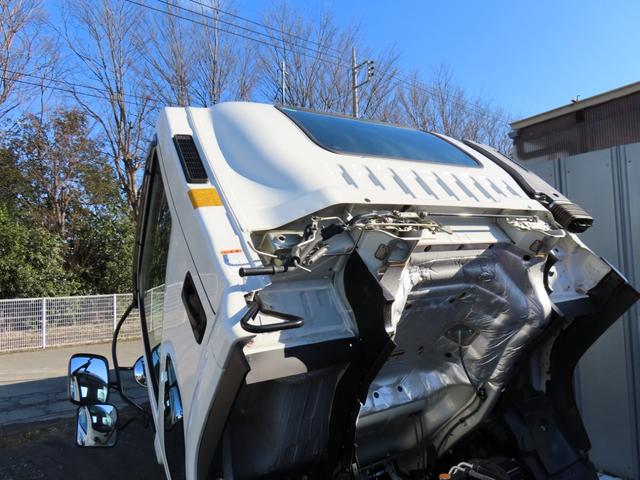 　５段クレーン付　セーフティローダー　ラジコン付　古河ユニック（株）　最大積載量３９００ｋｇ　実走行１１００ｋｍ台(64枚目)