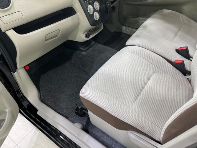 J 純正オーディオ エマージェンシーブレーキ 禁煙車 CD再生 ベンチシート 横滑り防止装置 アイボリーインテリア 盗難防止装置 プライバシーガラス トラクションコントロール(30枚目)