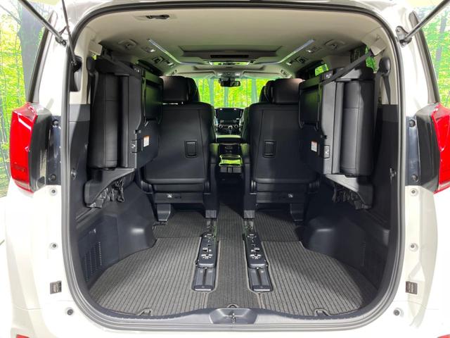 2.5S Cパッケージ BIG-X11型ナビ 12型フリップダウンモニター シートベンチレーション セーフティーセンス LEDヘッド パワーバックドア パワーオットマン ウッドコンビ 純正18インチAW ステアリングヒーター(40枚目)