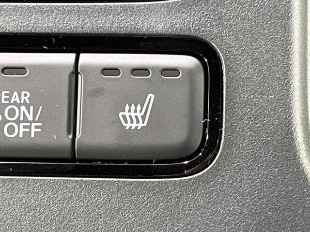 ステップワゴン スパーダ　登録済未使用車　現行モデル　両側電動スライドドア　ホンダセンシング　アダプティブクルーズコントロール　シートヒーター　ハーフレザーシート　ＬＥＤヘッド・フォグ　パワーバックドア　オットマン（6枚目）