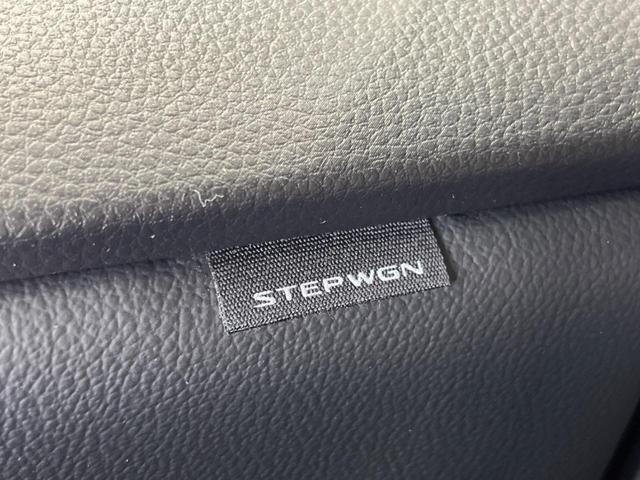 ステップワゴン スパーダ　登録済未使用車　現行モデル　両側電動スライドドア　ホンダセンシング　アダプティブクルーズコントロール　シートヒーター　ハーフレザーシート　ＬＥＤヘッド・フォグ　パワーバックドア　オットマン（66枚目）