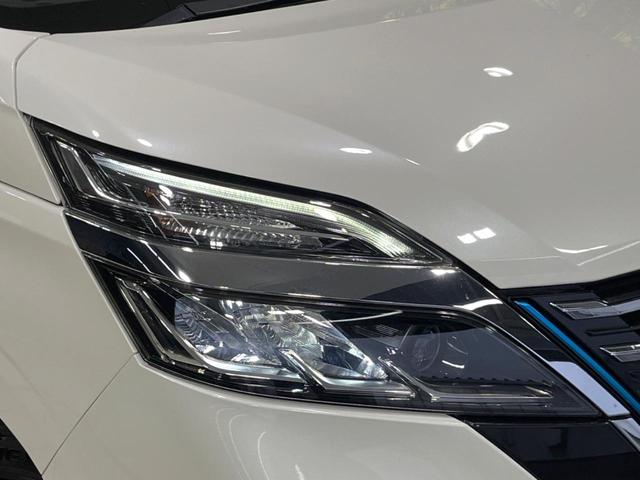 セレナ e-パワー ハイウェイスターV 10型ナビ 後席モニター エアロ 両側電動ドア 全周囲カメラ 衝突被害軽減 レーダークルーズ 禁煙車 ドラレコ コーナーセンサー スマートキー LEDヘッドライト ビルトインETC オートハイビーム(12枚目)