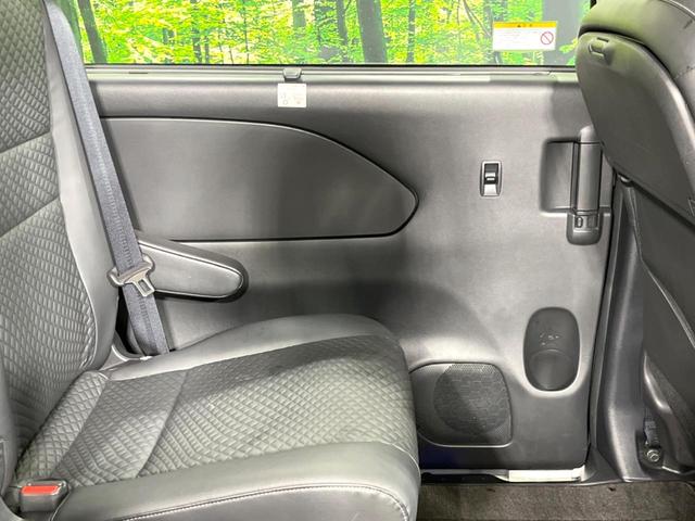 セレナ e-パワー ハイウェイスターV 10型ナビ 後席モニター エアロ 両側電動ドア 全周囲カメラ 衝突被害軽減 レーダークルーズ 禁煙車 ドラレコ コーナーセンサー スマートキー LEDヘッドライト ビルトインETC オートハイビーム(55枚目)