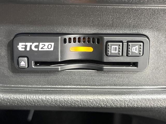 オデッセイハイブリッド ハイブリッドアブソルート・ホンダセンシング　両側電動ドア　純正ＳＤナビ　バックカメラ　衝突被害軽減システム　レーダークルーズ　禁煙車　ハーフレザーシート　パワーシート　ドラレコ　コーナーセンサー　スマートキー　ＬＥＤヘッド　ビルトインＥＴＣ（7枚目）