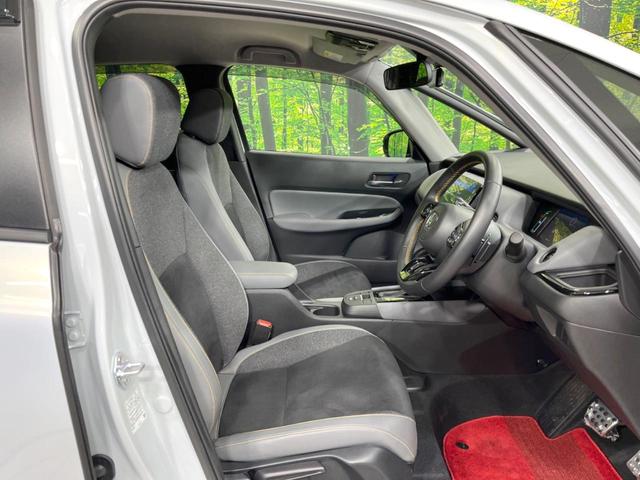 フィット e:HEV RS HondaCONNECT9型ナビ 専用デザイン16インチAW 減速セレクター ホンダセンシング バックカメラ ETC2.0 本革巻セレクトレバー フルLEDヘッドライト LEDルームランプ(8枚目)