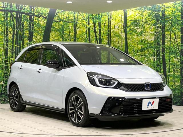 フィット e:HEV RS HondaCONNECT9型ナビ 専用デザイン16インチAW 減速セレクター ホンダセンシング バックカメラ ETC2.0 本革巻セレクトレバー フルLEDヘッドライト LEDルームランプ(16枚目)