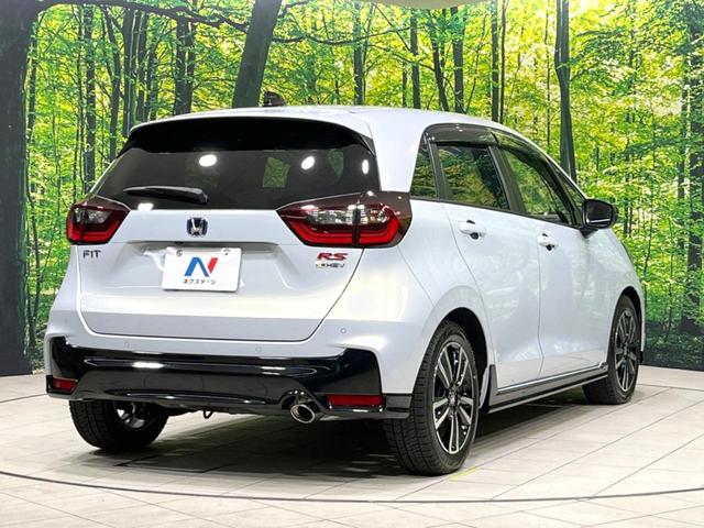 フィット e:HEV RS HondaCONNECT9型ナビ 専用デザイン16インチAW 減速セレクター ホンダセンシング バックカメラ ETC2.0 本革巻セレクトレバー フルLEDヘッドライト LEDルームランプ(17枚目)