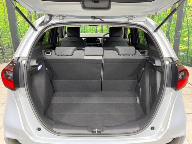フィット e:HEV RS HondaCONNECT9型ナビ 専用デザイン16インチAW 減速セレクター ホンダセンシング バックカメラ ETC2.0 本革巻セレクトレバー フルLEDヘッドライト LEDルームランプ(38枚目)
