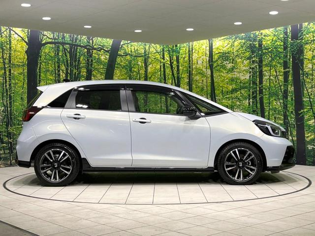 フィット e:HEV RS HondaCONNECT9型ナビ 専用デザイン16インチAW 減速セレクター ホンダセンシング バックカメラ ETC2.0 本革巻セレクトレバー フルLEDヘッドライト LEDルームランプ(41枚目)