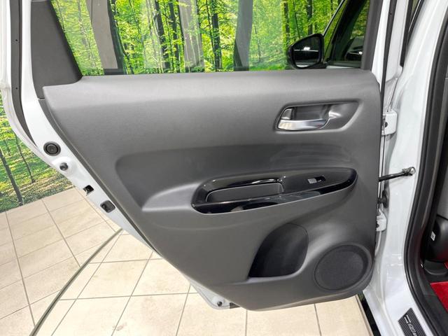 フィット e:HEV RS HondaCONNECT9型ナビ 専用デザイン16インチAW 減速セレクター ホンダセンシング バックカメラ ETC2.0 本革巻セレクトレバー フルLEDヘッドライト LEDルームランプ(44枚目)