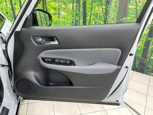 フィット e:HEV RS HondaCONNECT9型ナビ 専用デザイン16インチAW 減速セレクター ホンダセンシング バックカメラ ETC2.0 本革巻セレクトレバー フルLEDヘッドライト LEDルームランプ(45枚目)