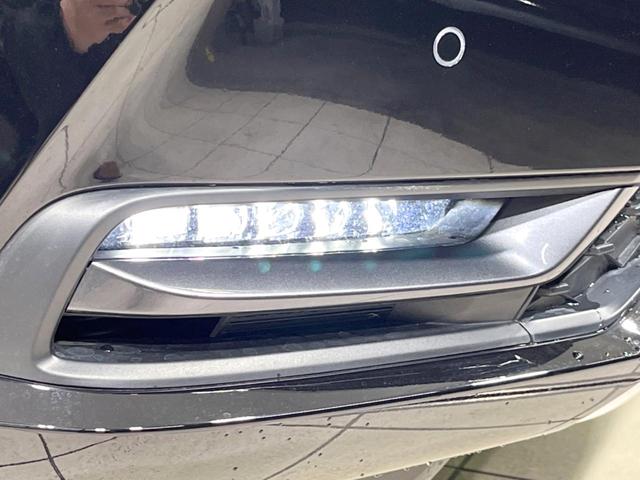 ヴェゼル ｅ：ＨＥＶ　Ｚ　ホンダセンシング　禁煙車　アダプティブコントロール　電動リアゲート　寒冷地仕様　ディスプレイオーディオ　バックカメラ　Ｂｌｕｅｔｏｏｔｈ　ＥＴＣ　シートヒーター　ＬＥＤヘッド　デュアルエアコン（28枚目）