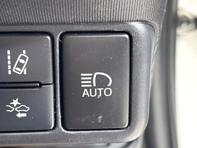 アクア S SDナビ バックカメラ 衝突被害軽減システム シートヒーター 禁煙車 ドラレコ LEDヘッド ETC コーナーセンサー スマートキー オートハイビーム 車線逸脱警報 オートライト オートエアコン(37枚目)