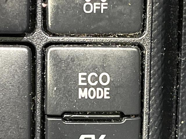 アクア S SDナビ バックカメラ 衝突被害軽減システム シートヒーター 禁煙車 ドラレコ LEDヘッド ETC コーナーセンサー スマートキー オートハイビーム 車線逸脱警報 オートライト オートエアコン(44枚目)