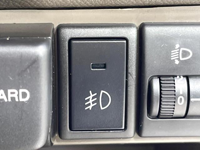 モコ E 禁煙車 ETC オートエアコン キーレス CD再生 電動格納ミラー レベライザー フォグランプ ドアバイザー パワーウィンドウ 盗難防止システム トラクションコントロール プライバシーガラス(32枚目)