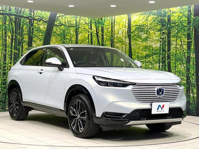 ヴェゼル ｅ：ＨＥＶ　Ｚ　純正９インチナビ　ホンダセンシング　全周囲カメラ　アダプティブクルーズコントロール　ＢＳＭ　電動リアゲート　置くだけ充電　寒冷地仕様　Ｂｌｕｅｔｏｏｔｈ　ＥＴＣ　シートヒーター　ＬＥＤヘッドライト（16枚目）