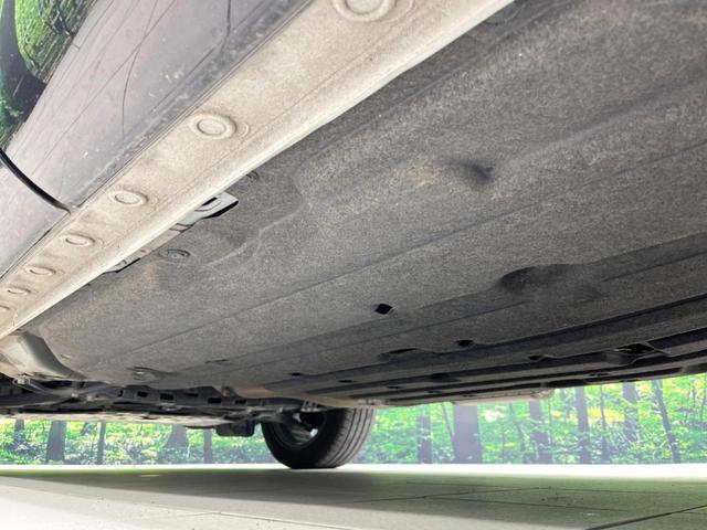 ヴェゼル ｅ：ＨＥＶ　Ｚ　純正９インチナビ　ホンダセンシング　全周囲カメラ　アダプティブクルーズコントロール　ＢＳＭ　電動リアゲート　置くだけ充電　寒冷地仕様　Ｂｌｕｅｔｏｏｔｈ　ＥＴＣ　シートヒーター　ＬＥＤヘッドライト（22枚目）