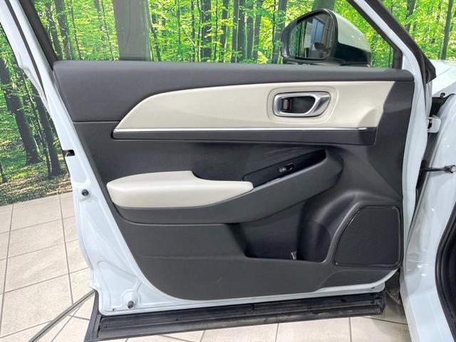 ヴェゼル ｅ：ＨＥＶ　Ｚ　純正９インチナビ　ホンダセンシング　全周囲カメラ　アダプティブクルーズコントロール　ＢＳＭ　電動リアゲート　置くだけ充電　寒冷地仕様　Ｂｌｕｅｔｏｏｔｈ　ＥＴＣ　シートヒーター　ＬＥＤヘッドライト（39枚目）