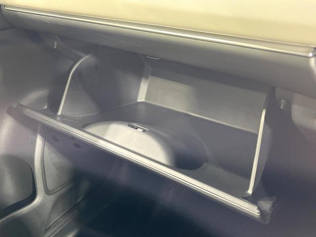 ヴェゼル ｅ：ＨＥＶ　Ｚ　純正９インチナビ　ホンダセンシング　全周囲カメラ　アダプティブクルーズコントロール　ＢＳＭ　電動リアゲート　置くだけ充電　寒冷地仕様　Ｂｌｕｅｔｏｏｔｈ　ＥＴＣ　シートヒーター　ＬＥＤヘッドライト（42枚目）