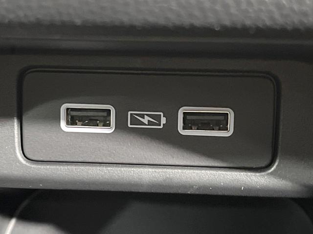 ヴェゼル ｅ：ＨＥＶ　Ｚ　純正９インチナビ　ホンダセンシング　全周囲カメラ　アダプティブクルーズコントロール　ＢＳＭ　電動リアゲート　置くだけ充電　寒冷地仕様　Ｂｌｕｅｔｏｏｔｈ　ＥＴＣ　シートヒーター　ＬＥＤヘッドライト（67枚目）