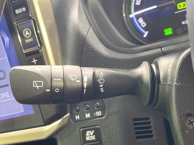 エスクァイア ハイブリッドＧｉ　プレミアムパッケージ　ＢＩＧＸ９型ナビ　１２．８型フリップダウン　両側電動ドア　全周囲カメラ　衝突被害軽減システム　ＥＴＣ　ドラレコ　前席シートヒーター　ＬＥＤヘッド　クルコン　オートハイビーム　フルセグ（60枚目）