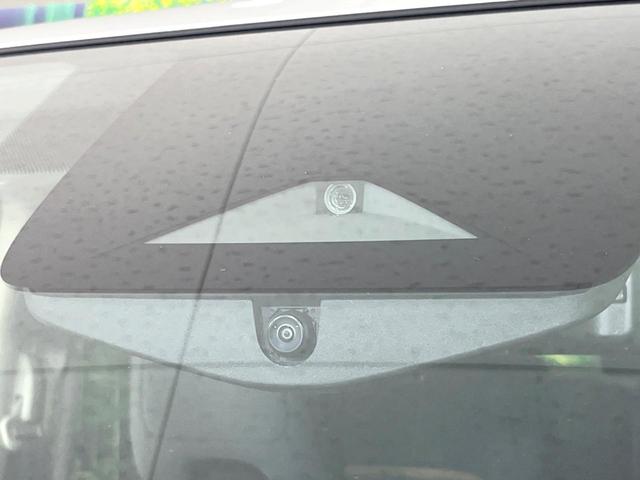 セレナ e-パワー ハイウェイスターV 登録済未使用車 両側電動ドア 純正12.3型ナビ 全周囲カメラ 衝突被害軽減システム プロパイロット ドラレコ コーナーセンサー スマートキー LEDヘッド オートハイビーム フルセグ(3枚目)