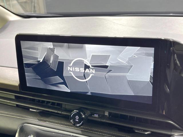 セレナ e-パワー ハイウェイスターV 登録済未使用車 両側電動ドア 純正12.3型ナビ 全周囲カメラ 衝突被害軽減システム プロパイロット ドラレコ コーナーセンサー スマートキー LEDヘッド オートハイビーム フルセグ(4枚目)