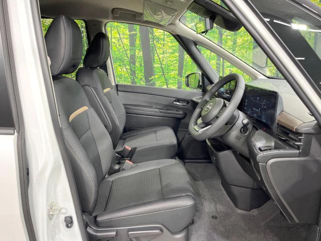 セレナ e-パワー ハイウェイスターV 登録済未使用車 両側電動ドア 純正12.3型ナビ 全周囲カメラ 衝突被害軽減システム プロパイロット ドラレコ コーナーセンサー スマートキー LEDヘッド オートハイビーム フルセグ(8枚目)