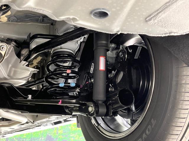 セレナ e-パワー ハイウェイスターV 登録済未使用車 両側電動ドア 純正12.3型ナビ 全周囲カメラ 衝突被害軽減システム プロパイロット ドラレコ コーナーセンサー スマートキー LEDヘッド オートハイビーム フルセグ(21枚目)