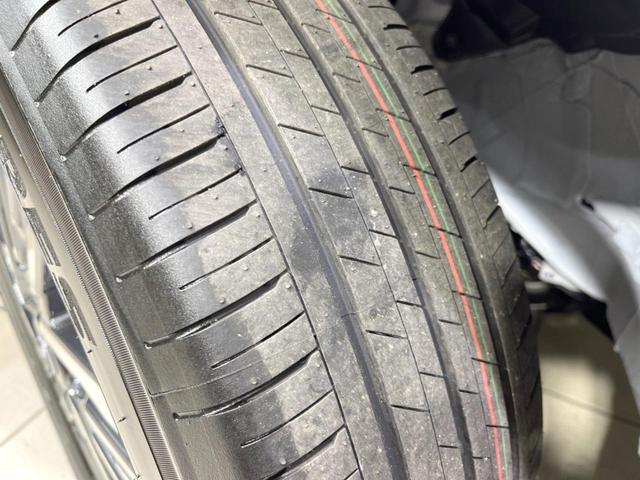 セレナ e-パワー ハイウェイスターV 登録済未使用車 両側電動ドア 純正12.3型ナビ 全周囲カメラ 衝突被害軽減システム プロパイロット ドラレコ コーナーセンサー スマートキー LEDヘッド オートハイビーム フルセグ(32枚目)