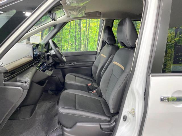 セレナ e-パワー ハイウェイスターV 登録済未使用車 両側電動ドア 純正12.3型ナビ 全周囲カメラ 衝突被害軽減システム プロパイロット ドラレコ コーナーセンサー スマートキー LEDヘッド オートハイビーム フルセグ(41枚目)