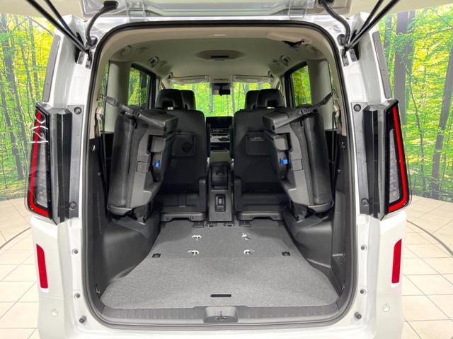 セレナ e-パワー ハイウェイスターV 登録済未使用車 両側電動ドア 純正12.3型ナビ 全周囲カメラ 衝突被害軽減システム プロパイロット ドラレコ コーナーセンサー スマートキー LEDヘッド オートハイビーム フルセグ(44枚目)