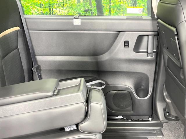 セレナ e-パワー ハイウェイスターV 登録済未使用車 両側電動ドア 純正12.3型ナビ 全周囲カメラ 衝突被害軽減システム プロパイロット ドラレコ コーナーセンサー スマートキー LEDヘッド オートハイビーム フルセグ(54枚目)