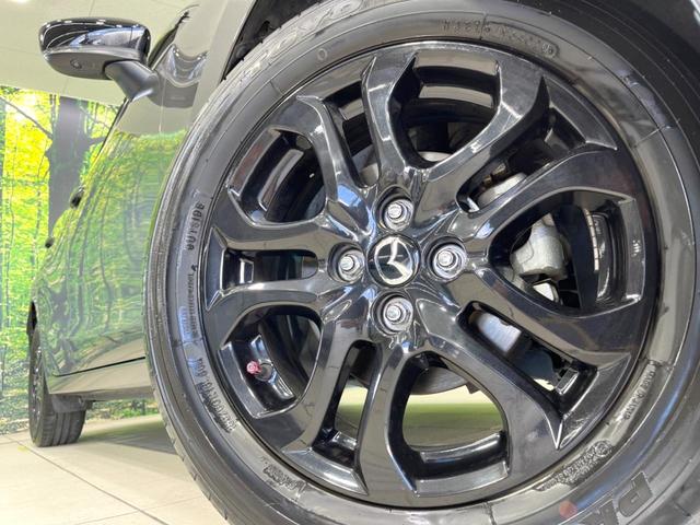 MAZDA2 15S ブラックトーンエディション マツダコネクトナビ 全周囲カメラ レーダークルーズ 禁煙車 LEDヘッド 純正16インチアルミホイール 衝突被害軽減システム コーナーセンサー スマートキー 車線逸脱警報 オートライト オートエアコン(13枚目)