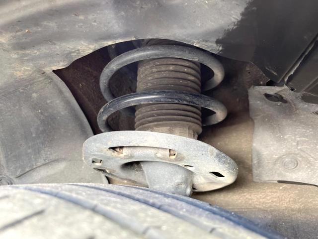 MAZDA2 15S ブラックトーンエディション マツダコネクトナビ 全周囲カメラ レーダークルーズ 禁煙車 LEDヘッド 純正16インチアルミホイール 衝突被害軽減システム コーナーセンサー スマートキー 車線逸脱警報 オートライト オートエアコン(20枚目)