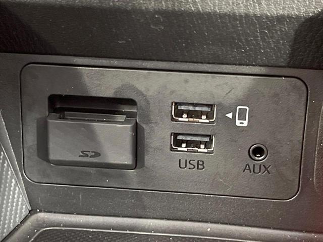 MAZDA2 15S ブラックトーンエディション マツダコネクトナビ 全周囲カメラ レーダークルーズ 禁煙車 LEDヘッド 純正16インチアルミホイール 衝突被害軽減システム コーナーセンサー スマートキー 車線逸脱警報 オートライト オートエアコン(45枚目)